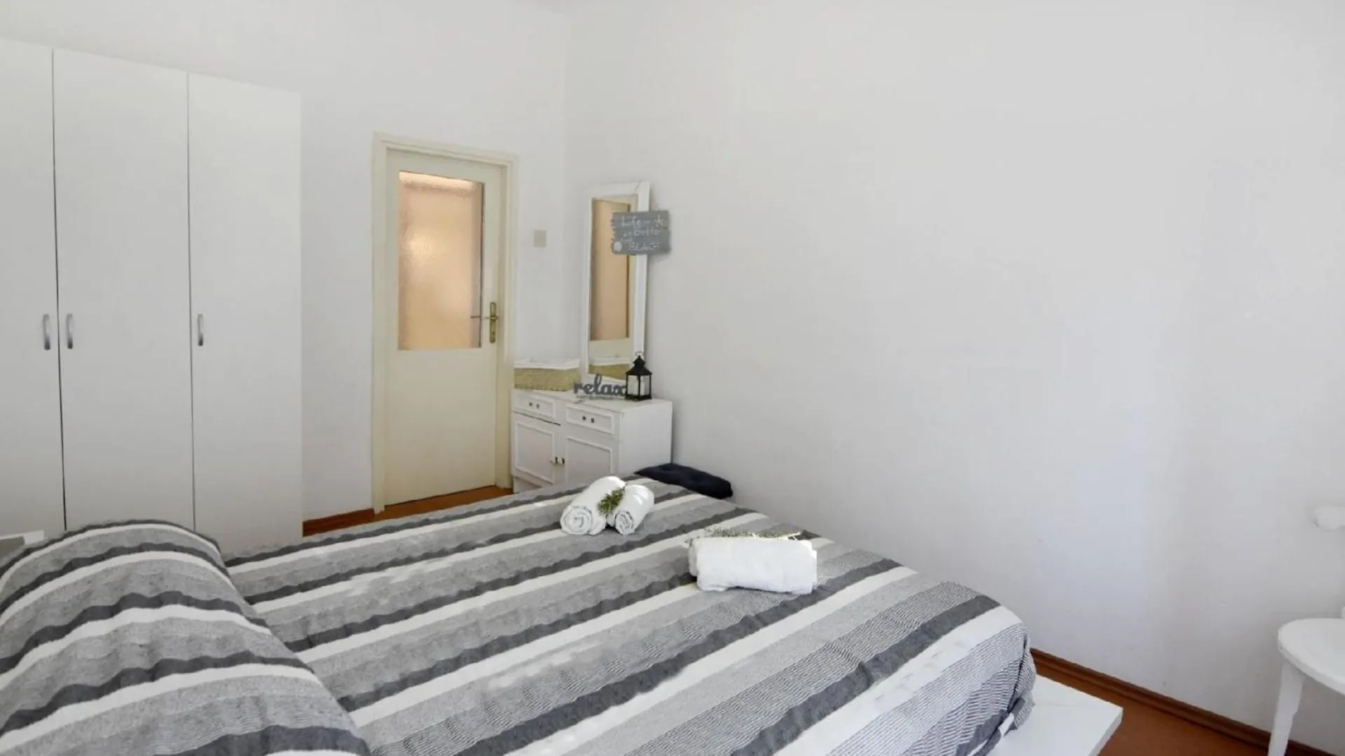 Silva-Unterkunft Im Erdgeschoss, 2 Schlafzimmer, Garten Bašanija 0*,  Croácia