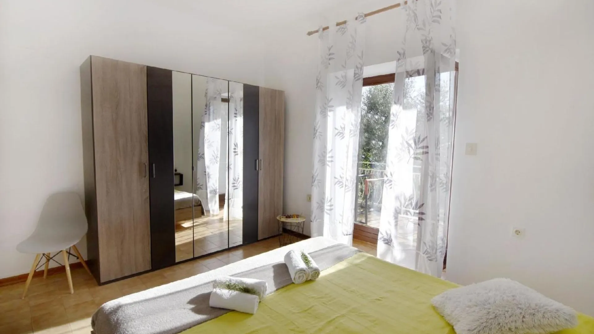 Apartamento Silva-Unterkunft Im Erdgeschoss, 2 Schlafzimmer, Garten Bašanija