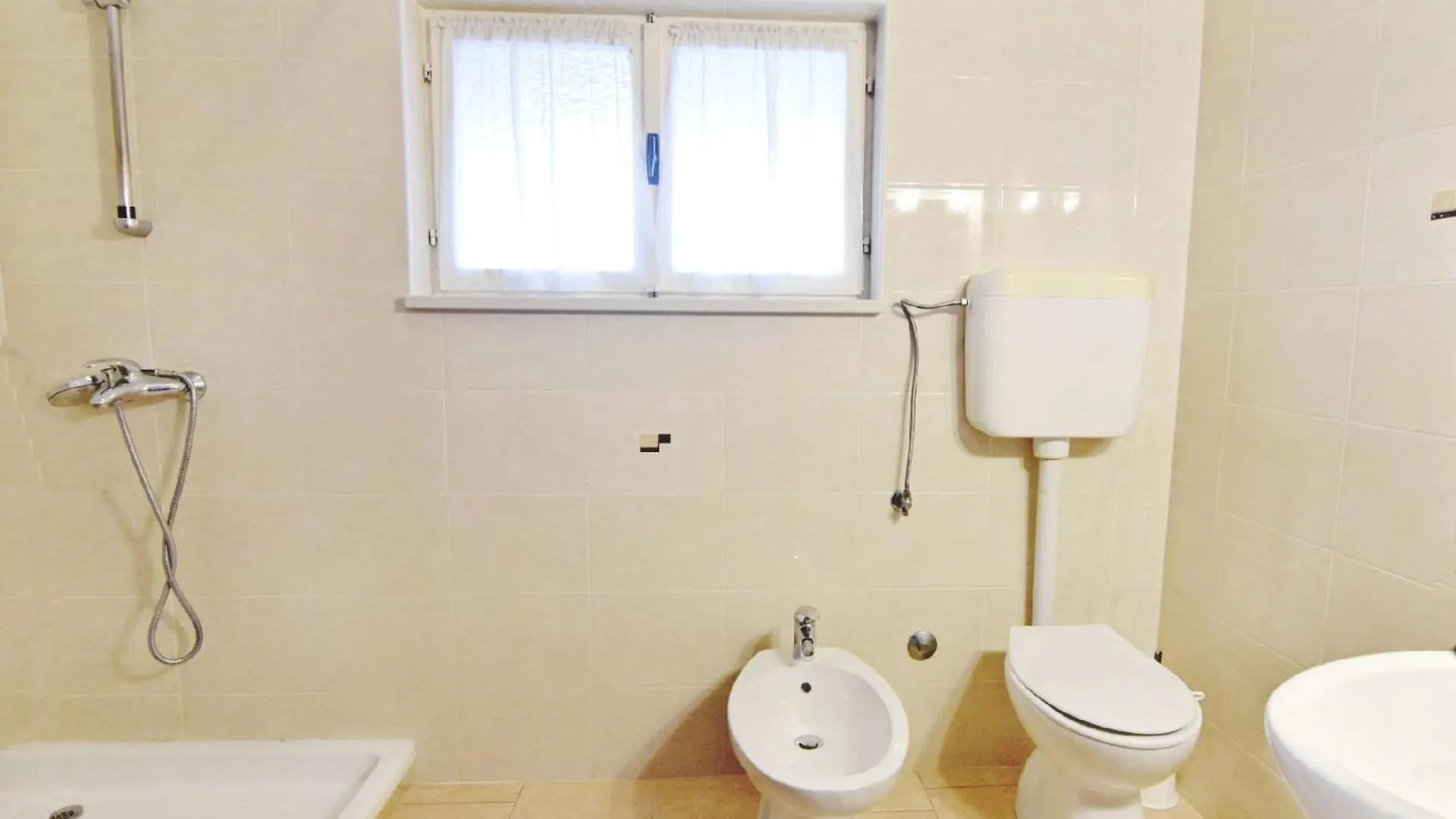 Silva-Unterkunft Im Erdgeschoss, 2 Schlafzimmer, Garten Bašanija Croacia