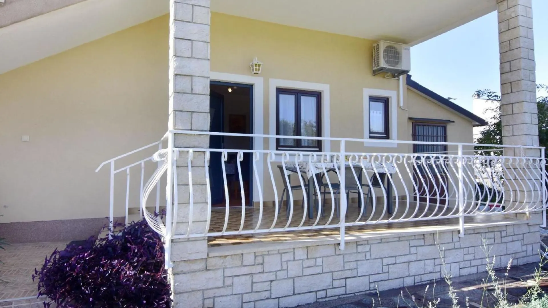 Apartamento Silva-Unterkunft Im Erdgeschoss, 2 Schlafzimmer, Garten Bašanija